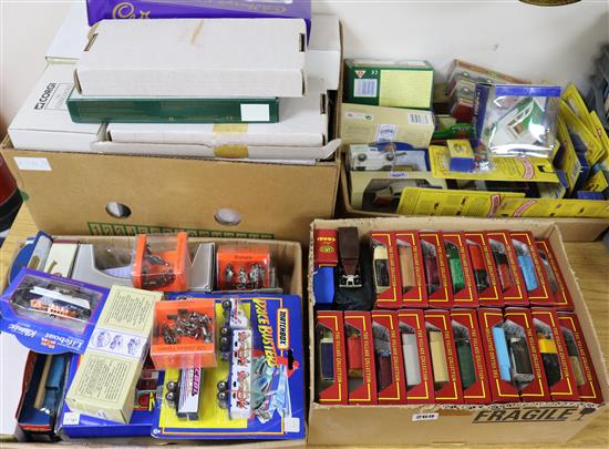 A collection of Corgi and Matchbox etc diecast models